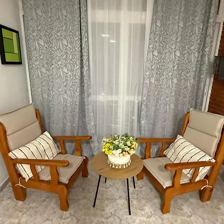 Hannibal 2 Apartment *